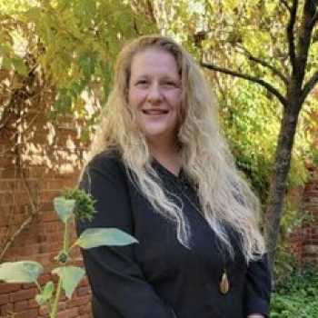 Kelly Sindoni Realtor with null